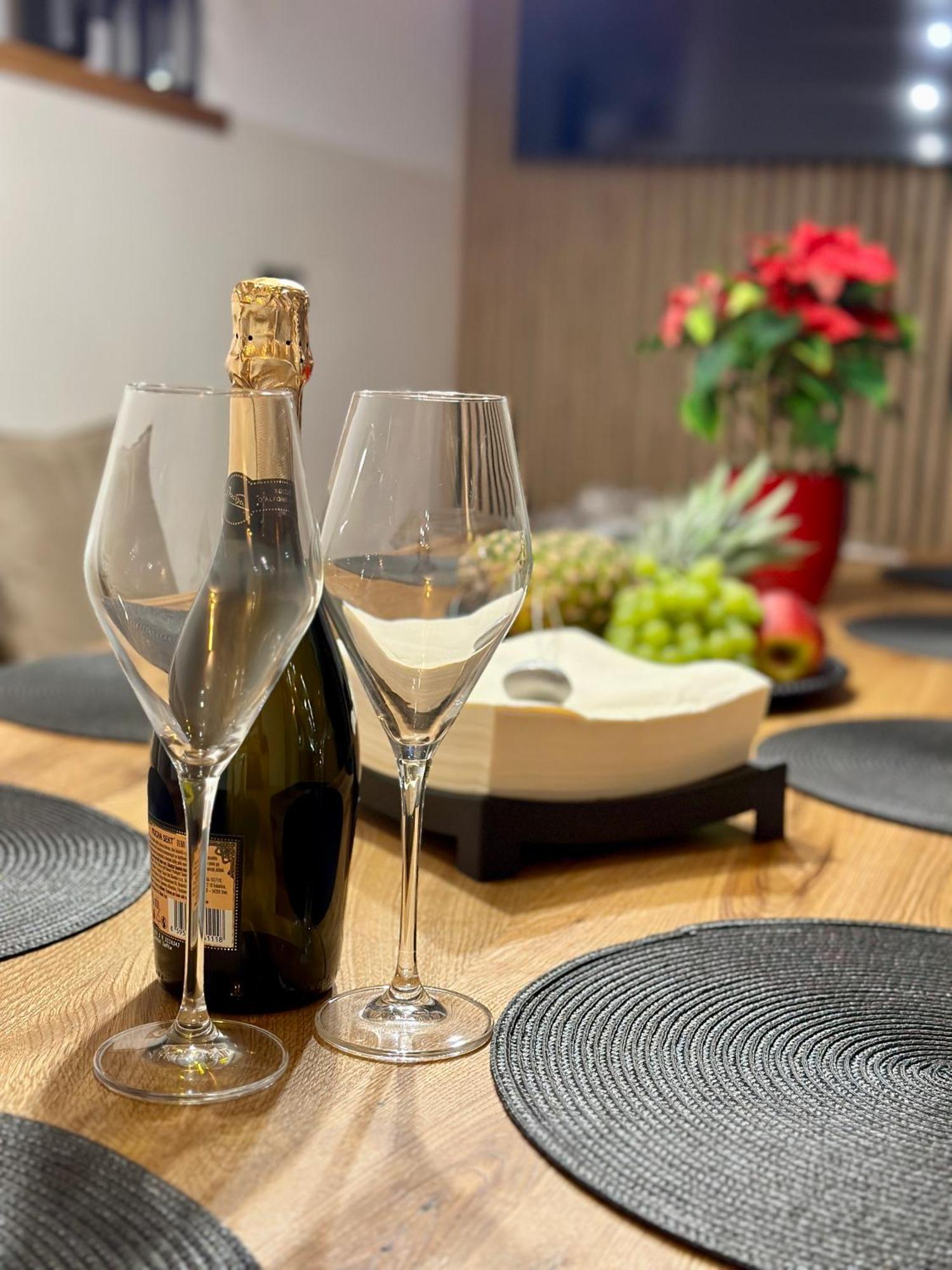 Residence Smrzovka - Luxury House With Swimming Pool, Jacuzzi, Garden And Bbq Jablonec nad Nisou Exterior foto